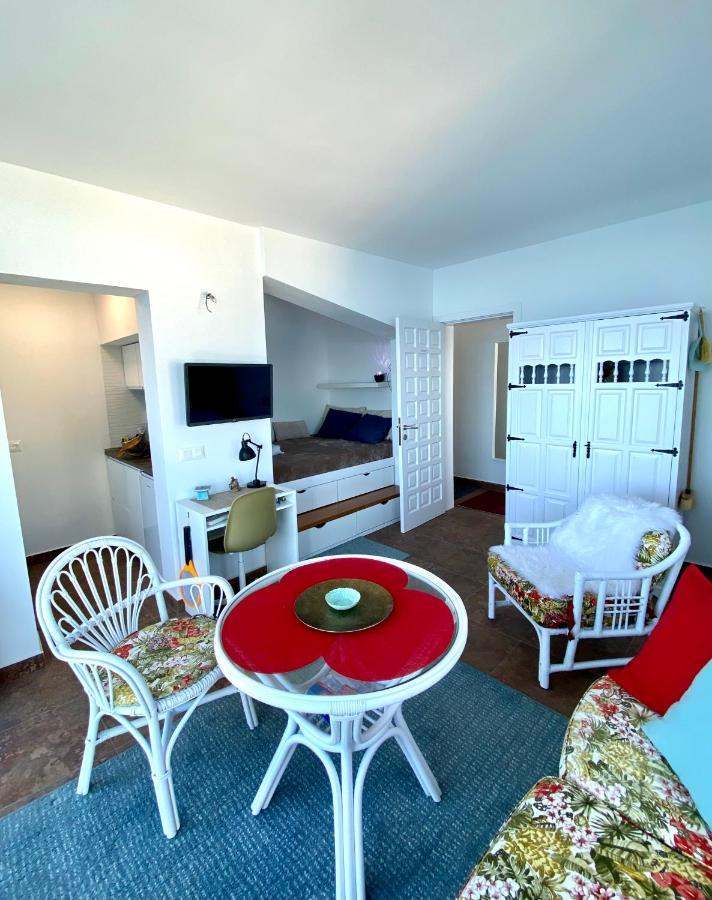 Villa Oasis La Paz - Pelinor Studio - Adults Only Пуэрто-де-ла-Крус Экстерьер фото